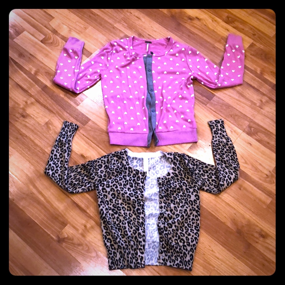 2 Sweaters Big Girls Size 7/8 Pink and the Other 6